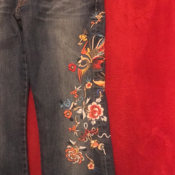 Closet Clean Out - Picture 2 of 7